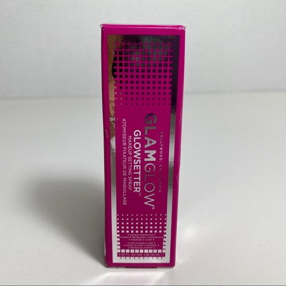 GlamGlow GlowSetter Makeup Setting Spray - Picture 3 of 5